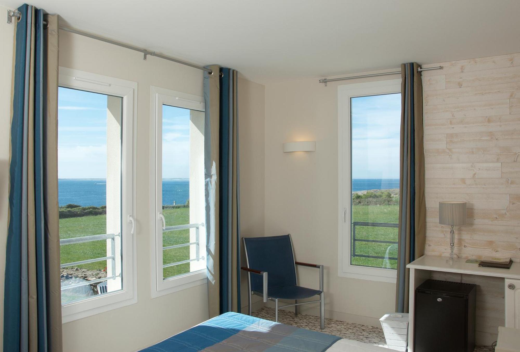 Logis Hotel Vent D'Iroise Plougonvelin Exteriör bild