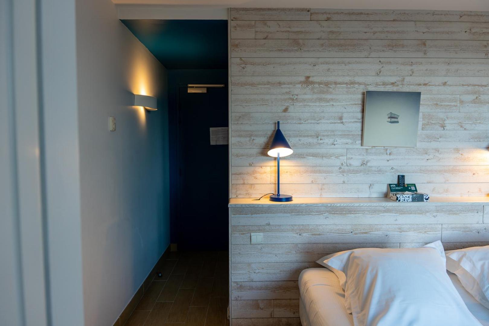 Logis Hotel Vent D'Iroise Plougonvelin Exteriör bild